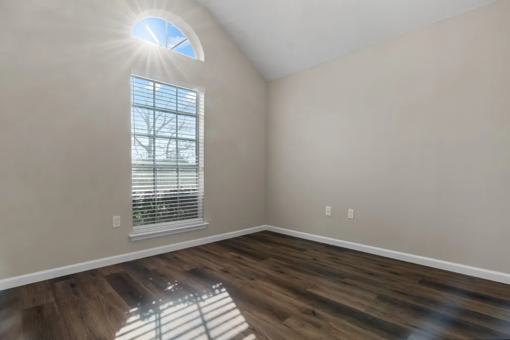 2013 Wood Trail Azle, TX 76020