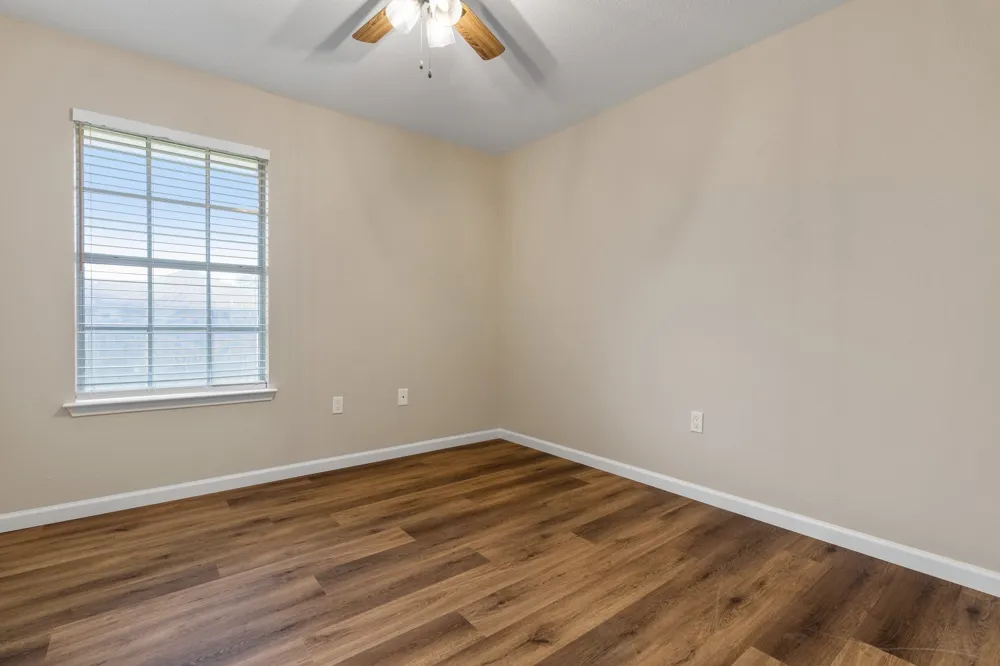 2013 Wood Trail Azle, TX 76020