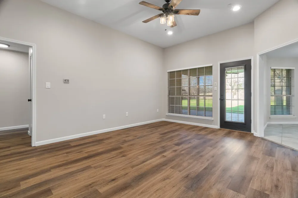 2013 Wood Trail Azle, TX 76020