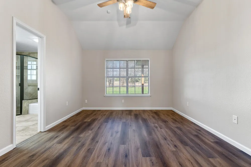 2013 Wood Trail Azle, TX 76020