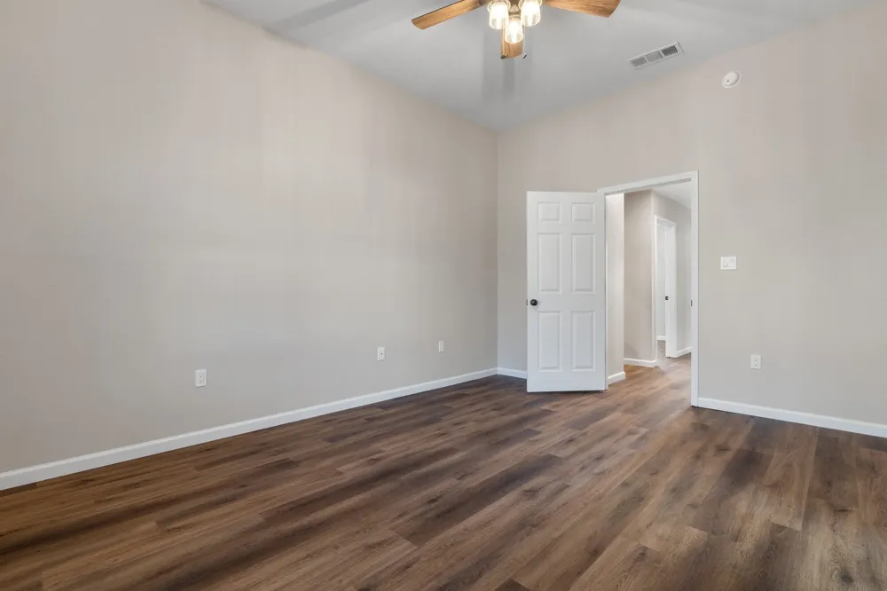 2013 Wood Trail Azle, TX 76020