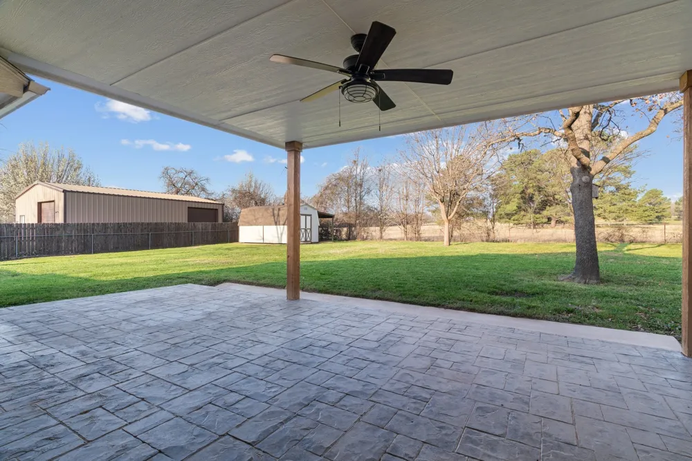 2013 Wood Trail Azle, TX 76020