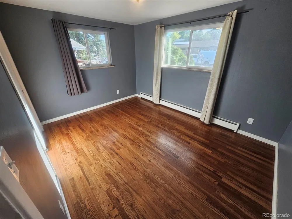 5218 Manitou Road Littleton, CO 80123