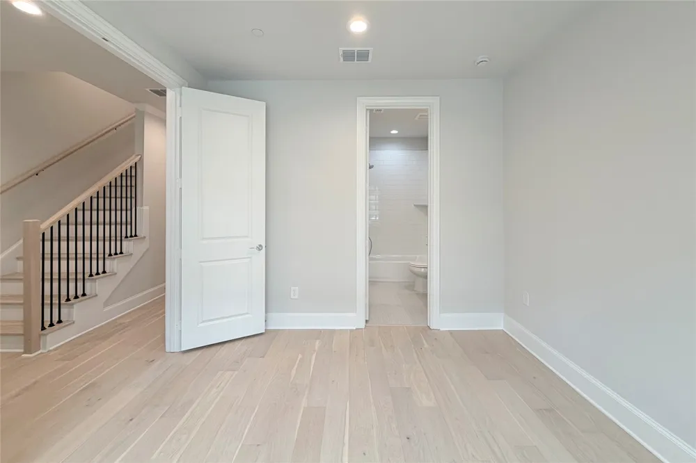 4613 Greenborough Lane Dallas, TX 75219