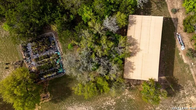 360 Bluff Creek Rd Center Point, TX 78010