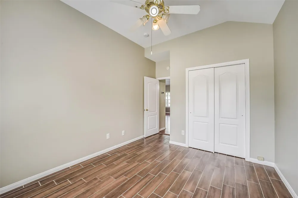 7002 Plaza Del Sol Drive Hockley, TX 77083