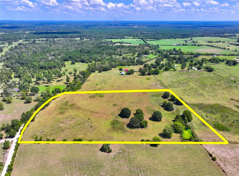 2085 County Road 3620 Lovelady, TX 75851