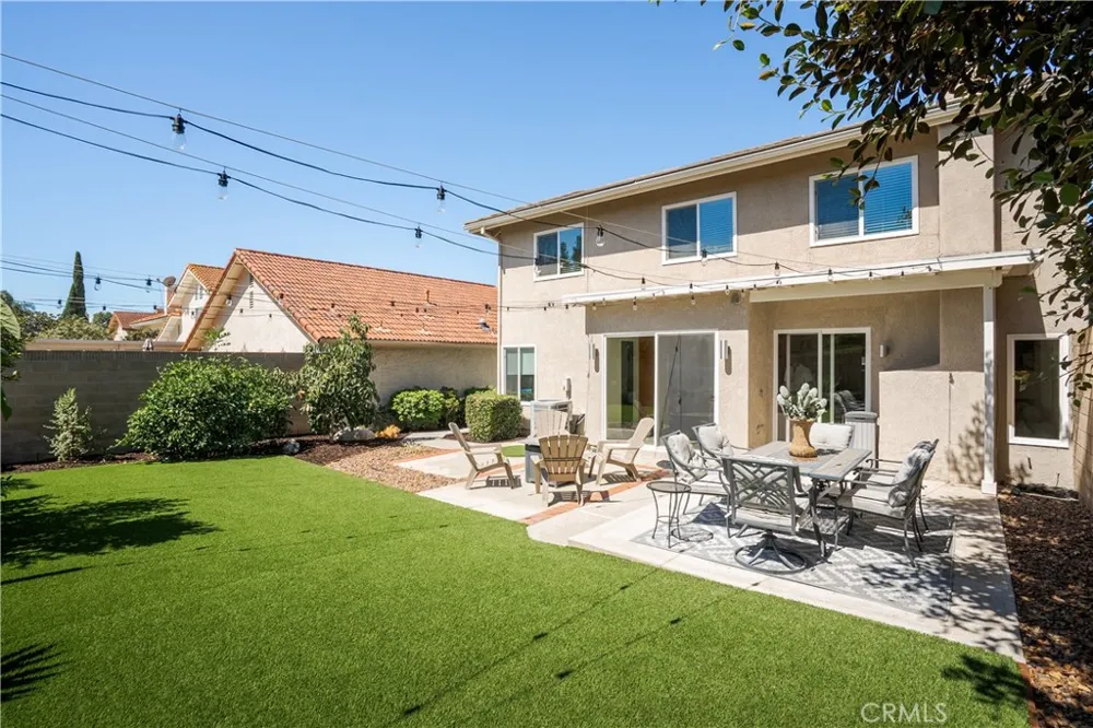 35 Diamante Irvine, CA 92620