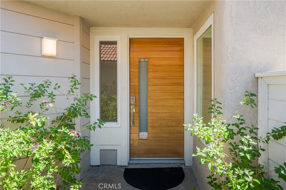 35 Diamante Irvine, CA 92620