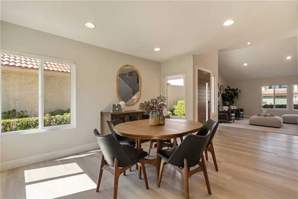 35 Diamante Irvine, CA 92620