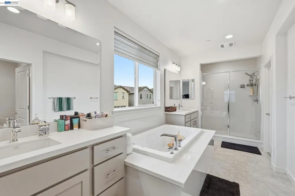 3039 Paxton Ct Lathrop, CA 95330