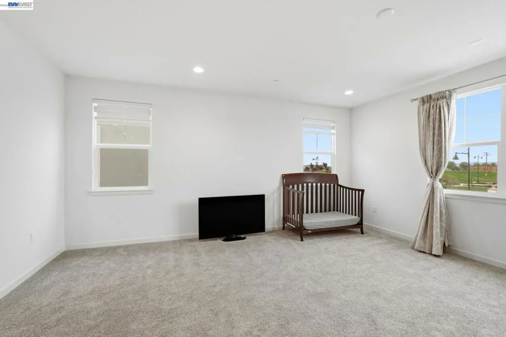 3039 Paxton Ct Lathrop, CA 95330