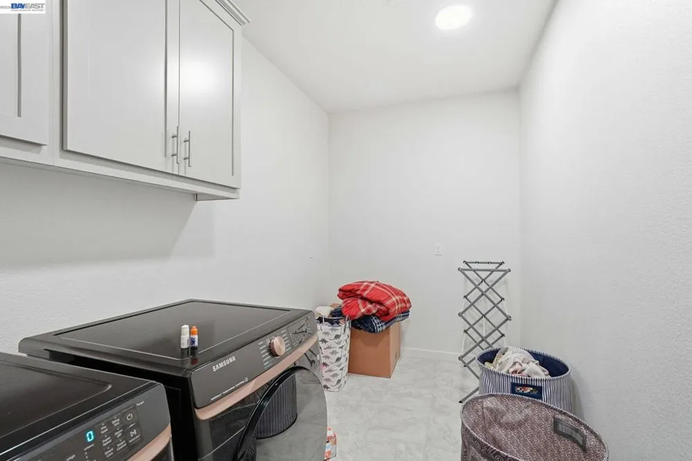 3039 Paxton Ct Lathrop, CA 95330