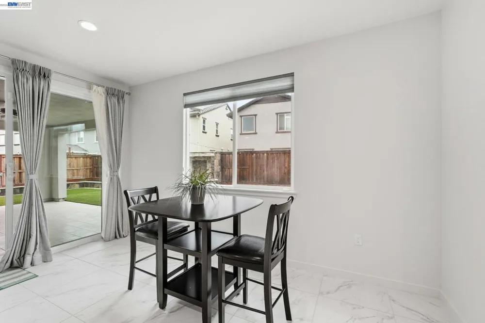 3039 Paxton Ct Lathrop, CA 95330
