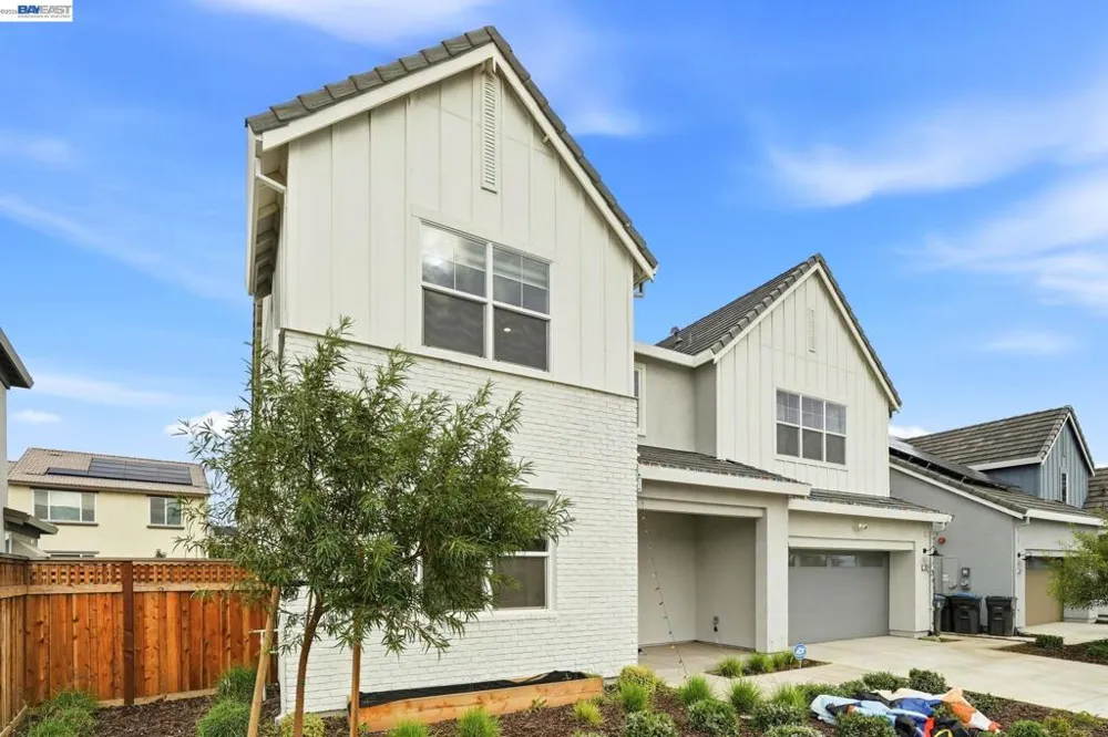 3039 Paxton Ct Lathrop, CA 95330