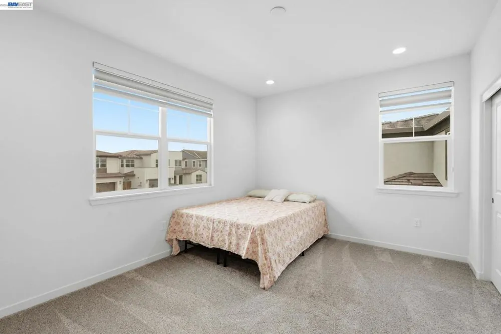 3039 Paxton Ct Lathrop, CA 95330