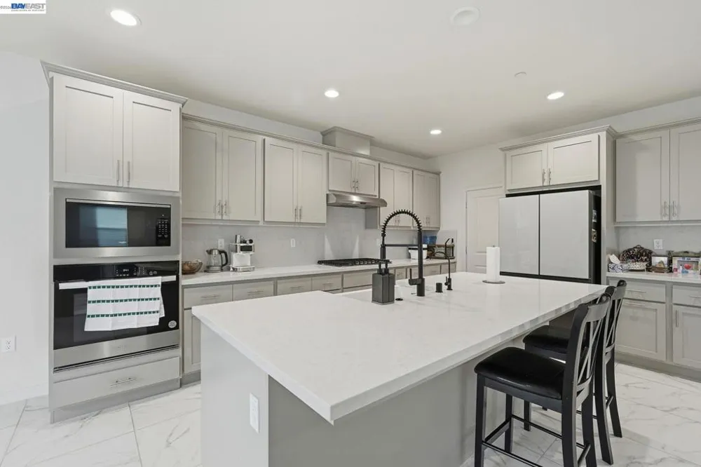 3039 Paxton Ct Lathrop, CA 95330