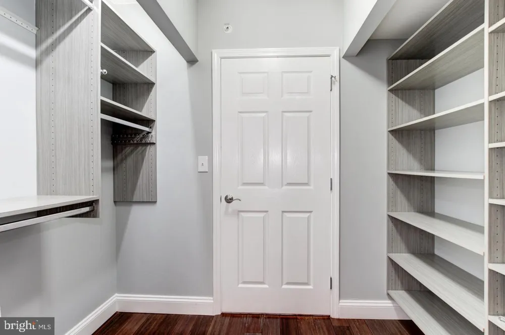 11710 OLD GEORGETOWN ROAD #909 Rockville, MD 20852