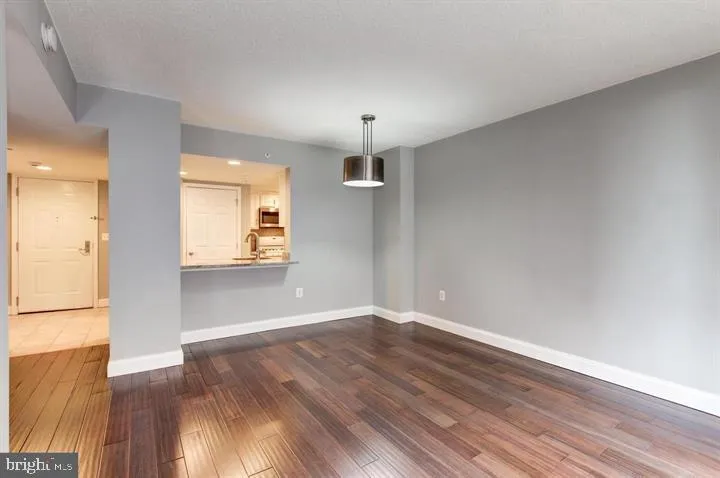 11710 OLD GEORGETOWN ROAD #909 Rockville, MD 20852
