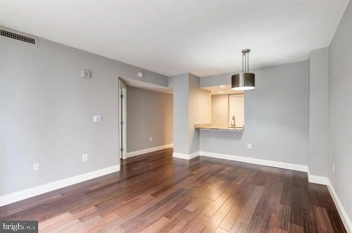 11710 OLD GEORGETOWN ROAD #909 Rockville, MD 20852