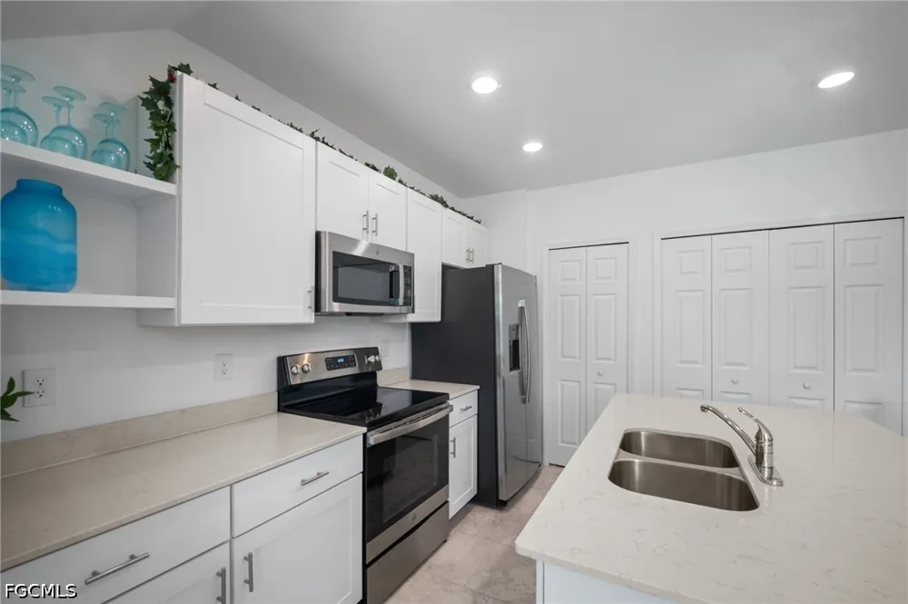 Oviedo Place Fort Myers, FL 33905
