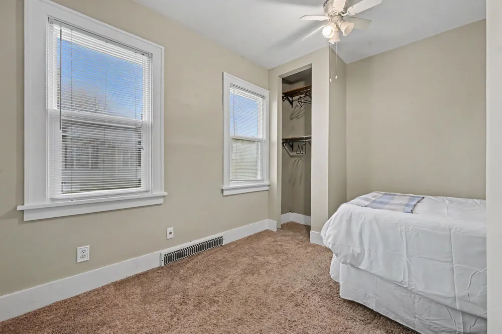 126 Gilkison Avenue Kalamazoo, MI 49006