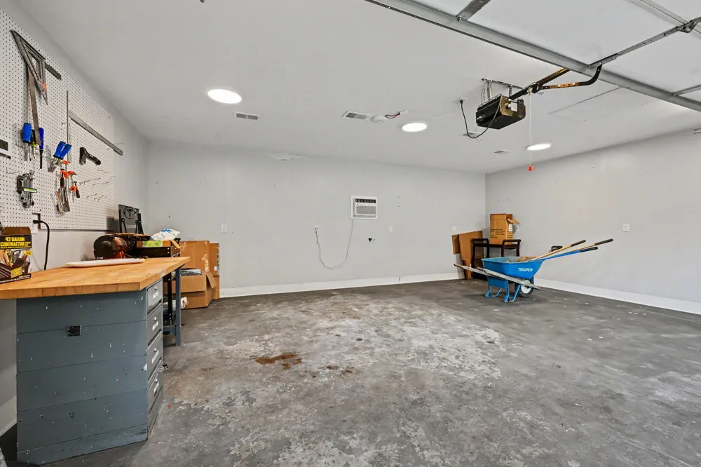 126 Gilkison Avenue Kalamazoo, MI 49006