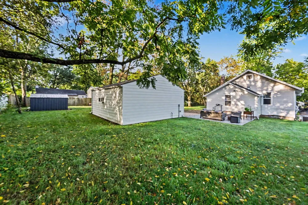 126 Gilkison Avenue Kalamazoo, MI 49006