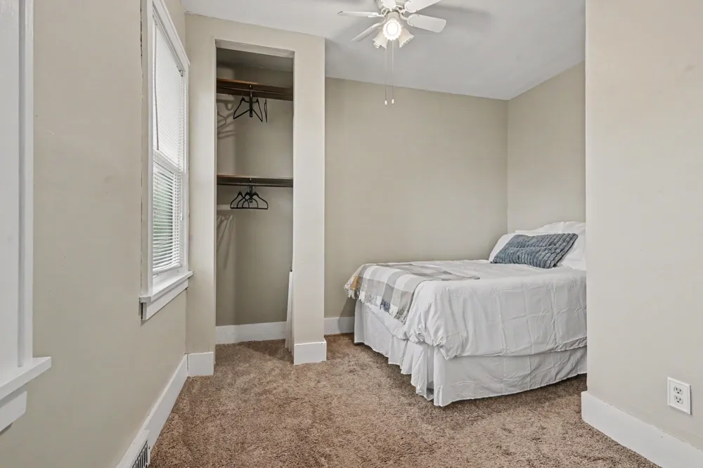 126 Gilkison Avenue Kalamazoo, MI 49006