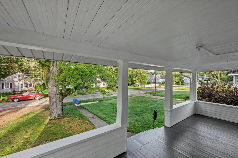 126 Gilkison Avenue Kalamazoo, MI 49006