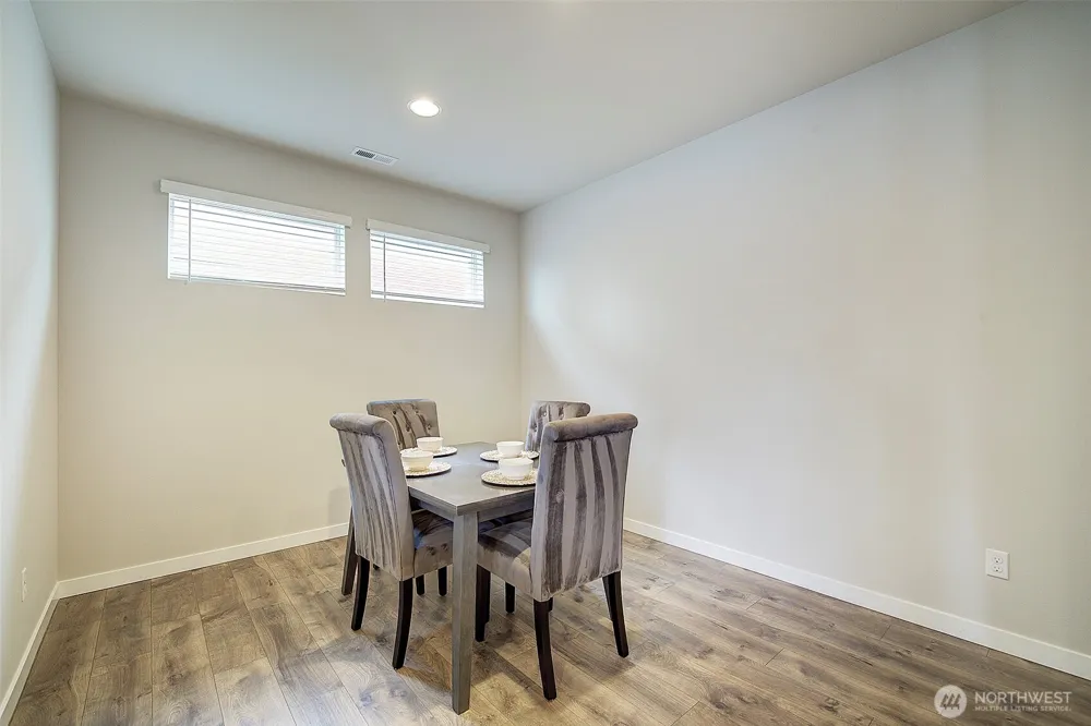 3420 104th Drive NE Lake Stevens, WA 98258
