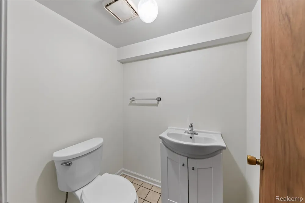 34624 Michelle Drive Romulus City, MI 48174