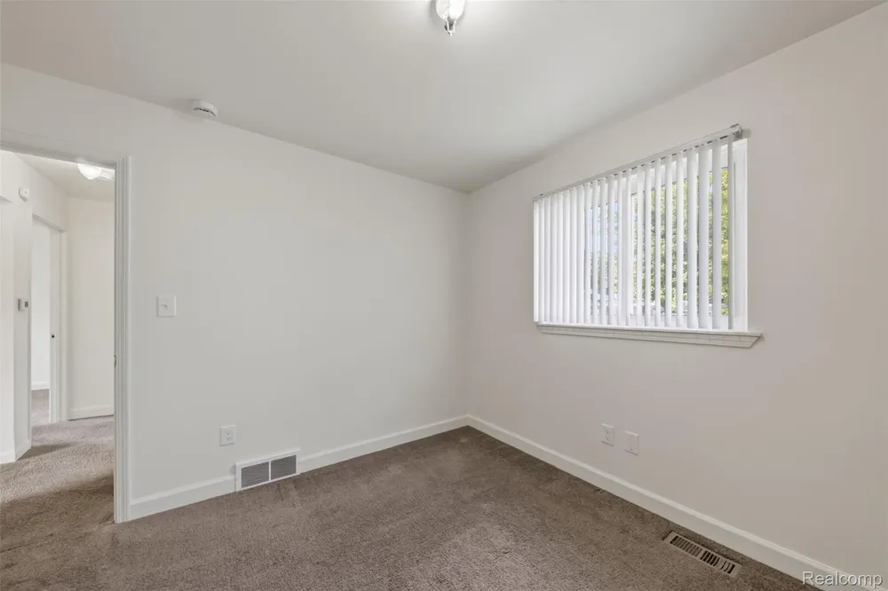 34624 Michelle Drive Romulus City, MI 48174