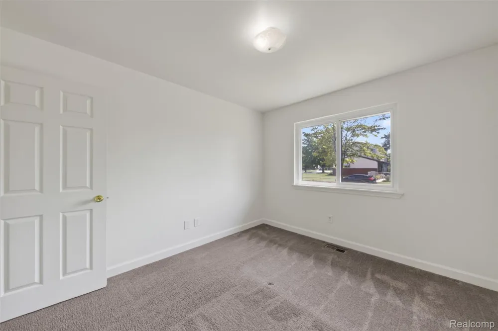 34624 Michelle Drive Romulus City, MI 48174