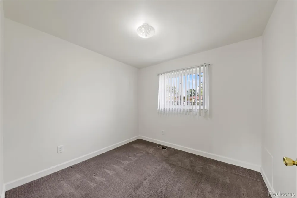 34624 Michelle Drive Romulus City, MI 48174