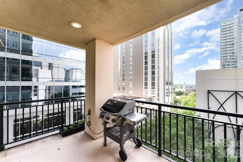 230 S Tryon Street #511 Charlotte, NC 28202