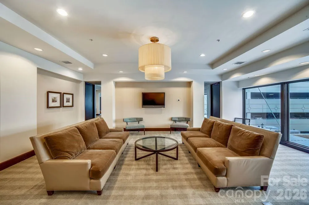 230 S Tryon Street #511 Charlotte, NC 28202