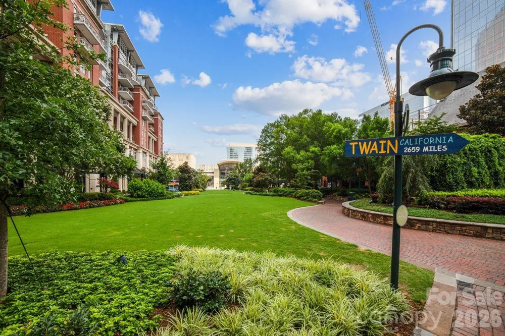 230 S Tryon Street #511 Charlotte, NC 28202