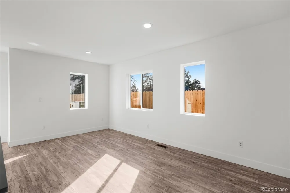 5282 Columbine Lane Denver, CO 80221