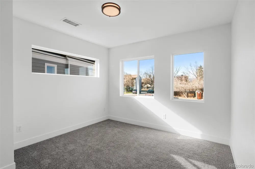 5282 Columbine Lane Denver, CO 80221