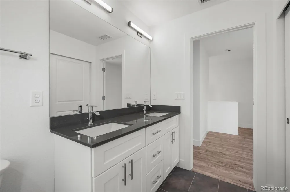 5282 Columbine Lane Denver, CO 80221