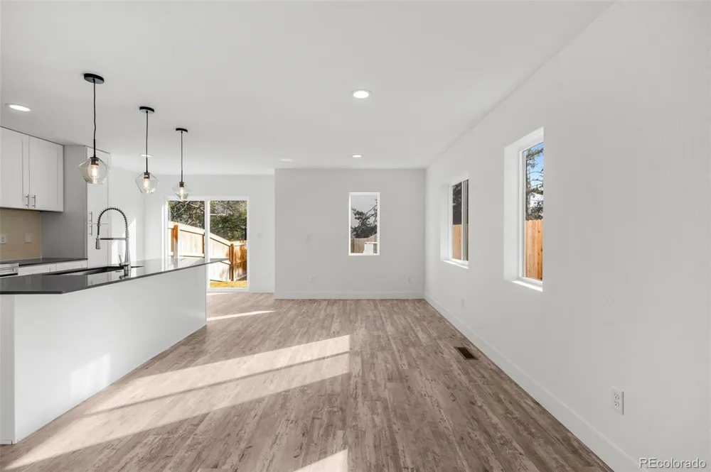 5282 Columbine Lane Denver, CO 80221