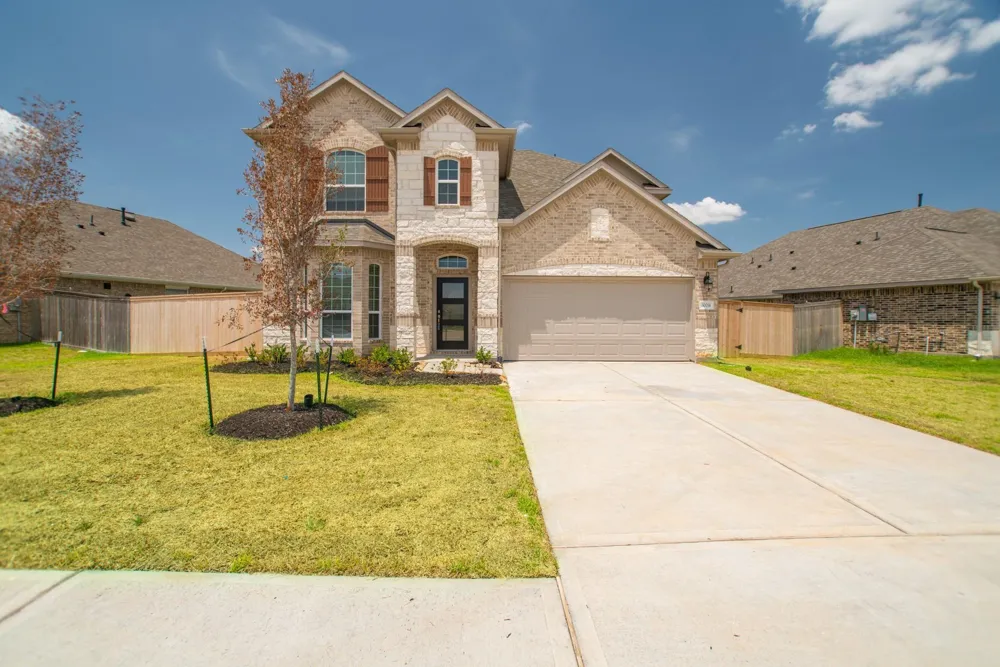 30014 Twisting Springs Drive Fulshear, TX 77423