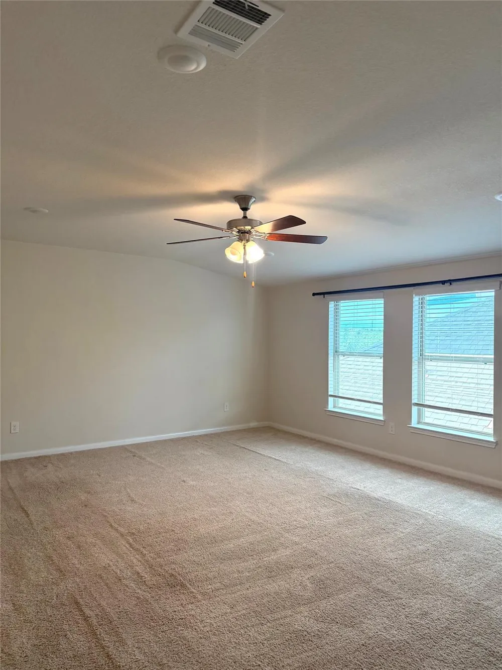 429 Lake Line Drive Alvin, TX 77511
