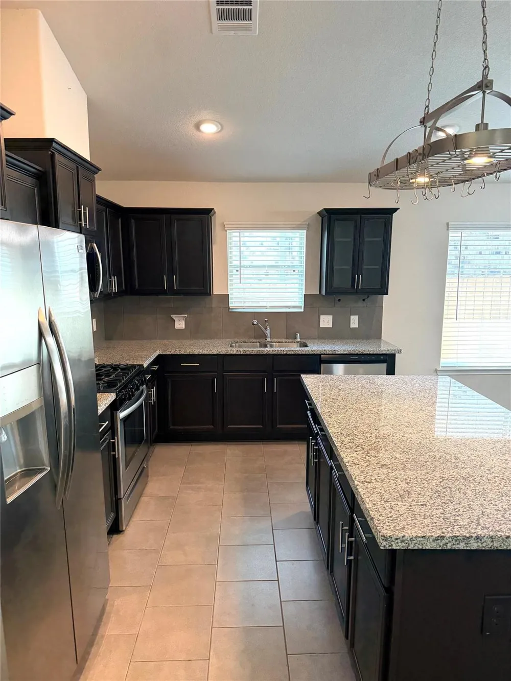 429 Lake Line Drive Alvin, TX 77511