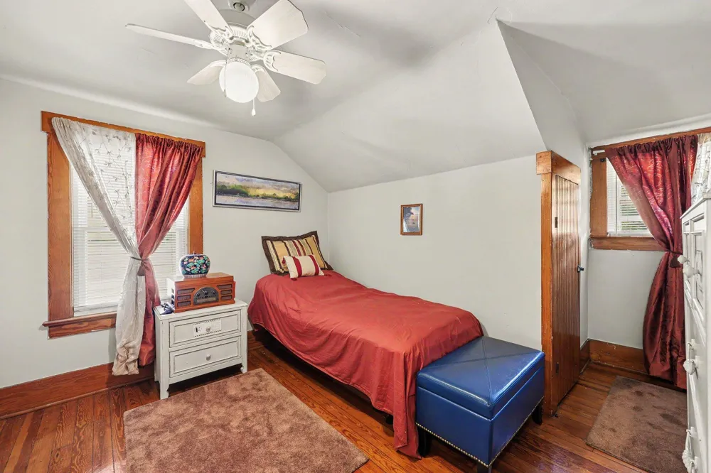182 W Mansion Street W Jackson, MI 49203