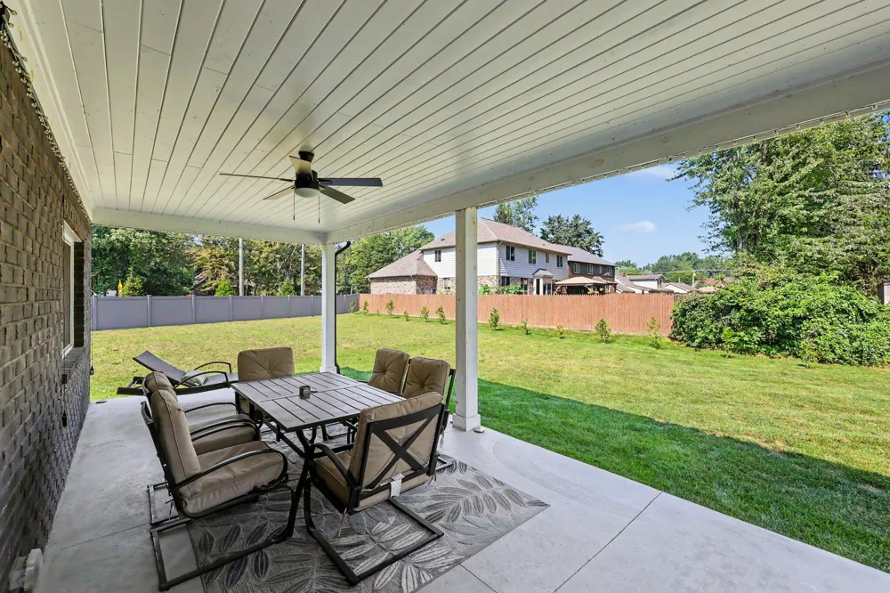 29101 Brooke Meadows Court #20 Chesterfield, MI 48047