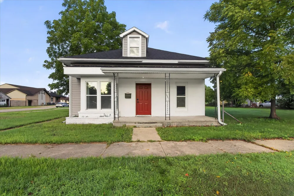701 Hemlock Street Evart City, MI 49631