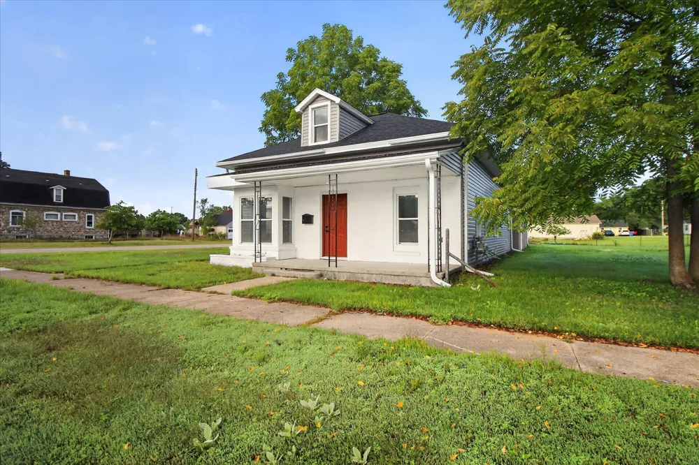701 Hemlock Street Evart City, MI 49631