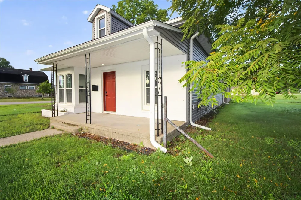 701 Hemlock Street Evart City, MI 49631